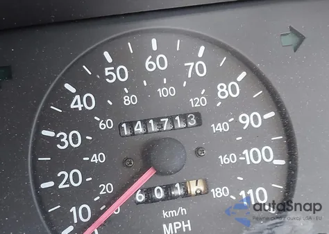 1997 Toyota Corolla Std из США, поврежденный, VIN 2T1BA02E0VC162383